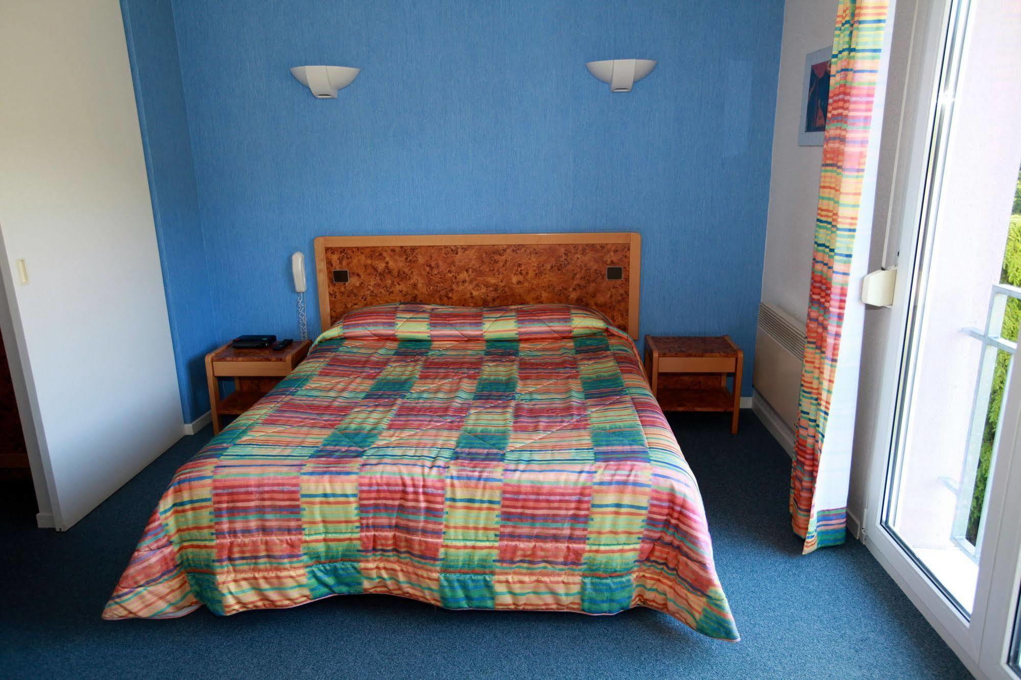Hotel Le Kirchberg Baerenthal ภายนอก รูปภาพ