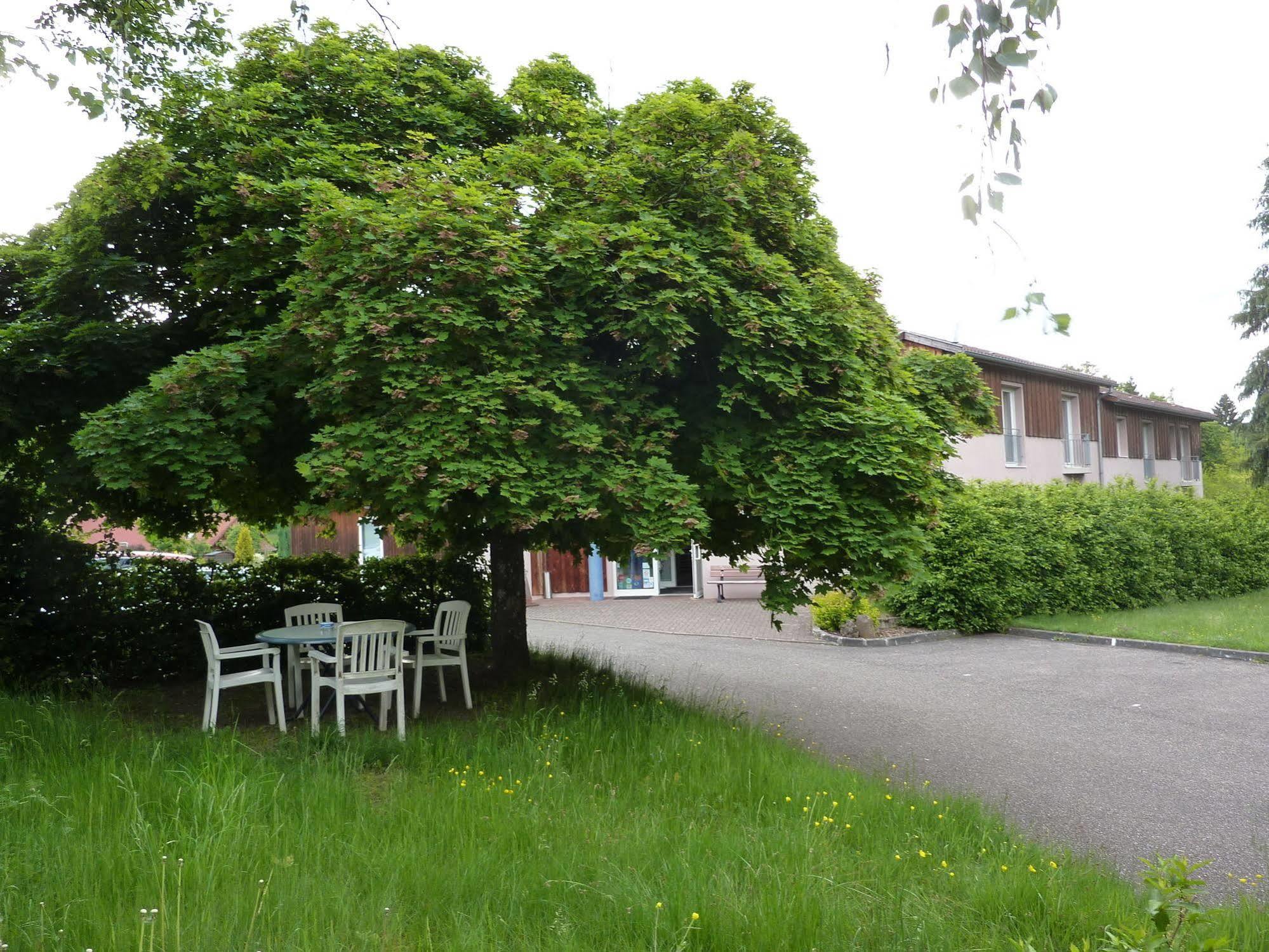 Hotel Le Kirchberg Baerenthal ภายนอก รูปภาพ